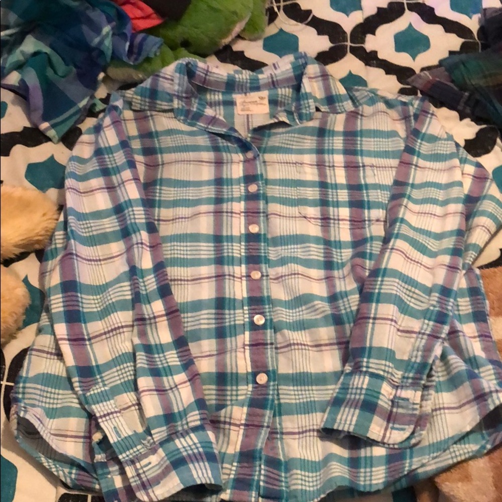American Eagle button down
